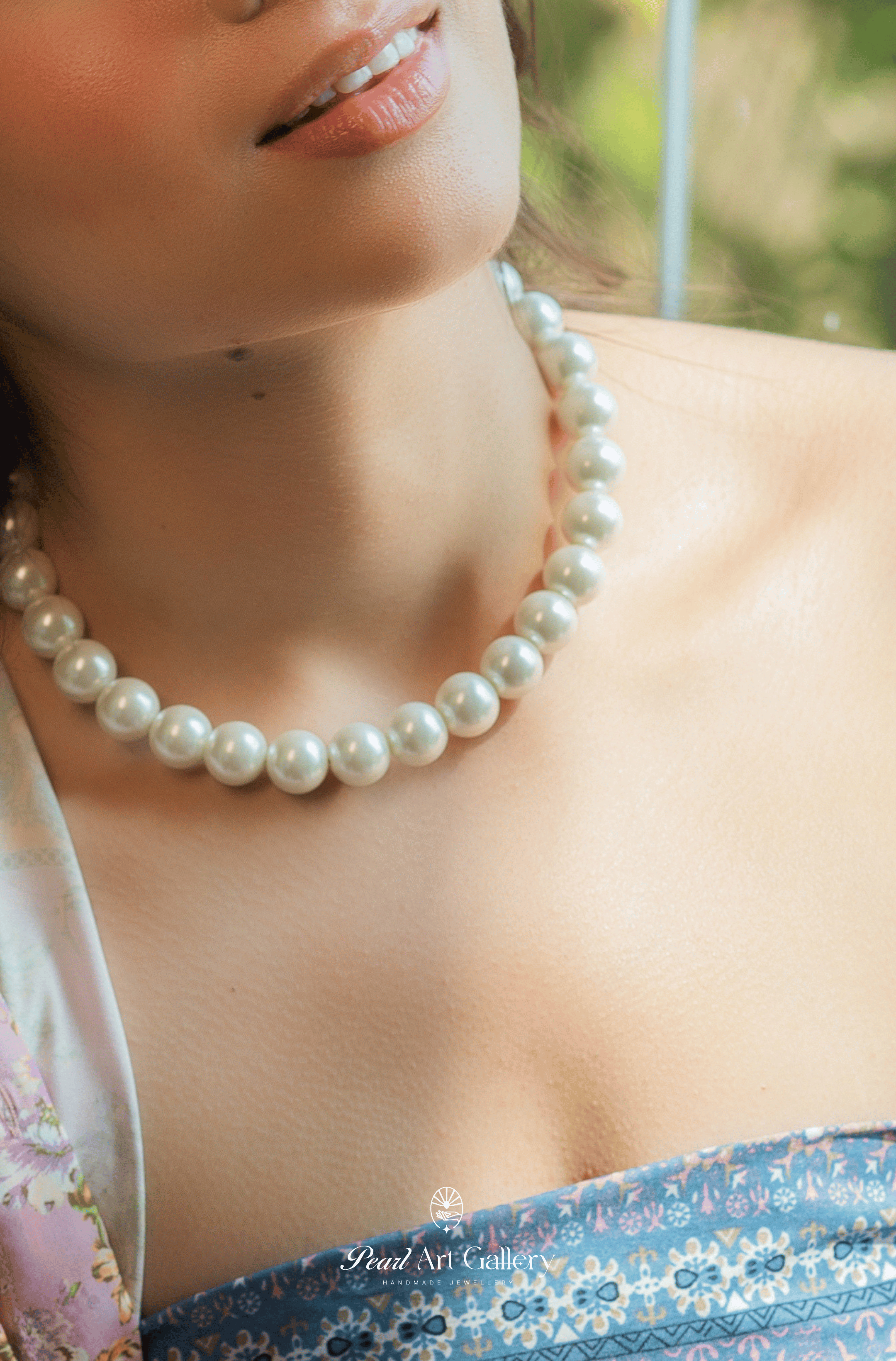 Statement 14MM pearl collar necklace – close-up detail