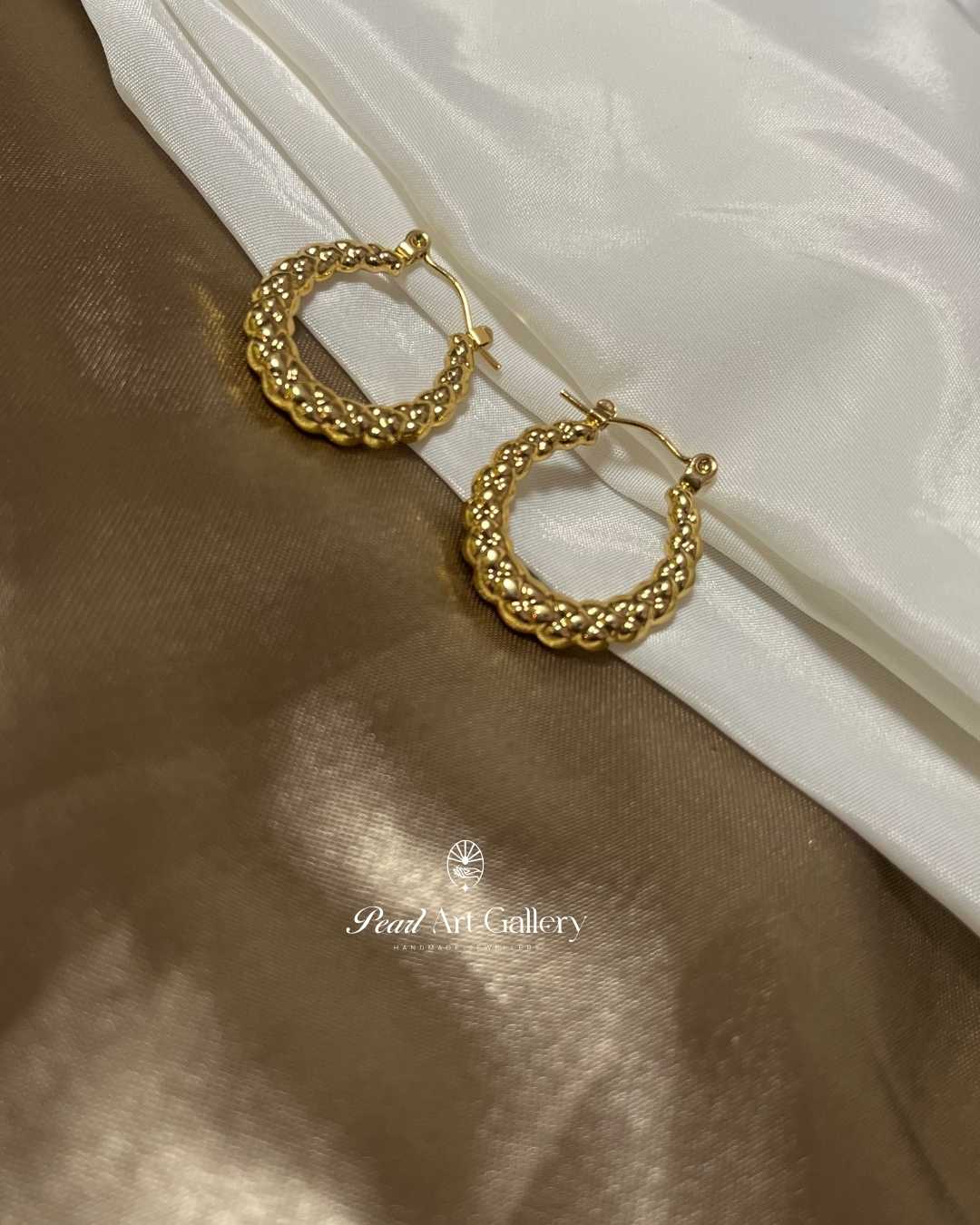 Textured U Shaped Studded Hoop Earrings – Gold Tone Plated Stainless Steel | Pearl Art Gallery