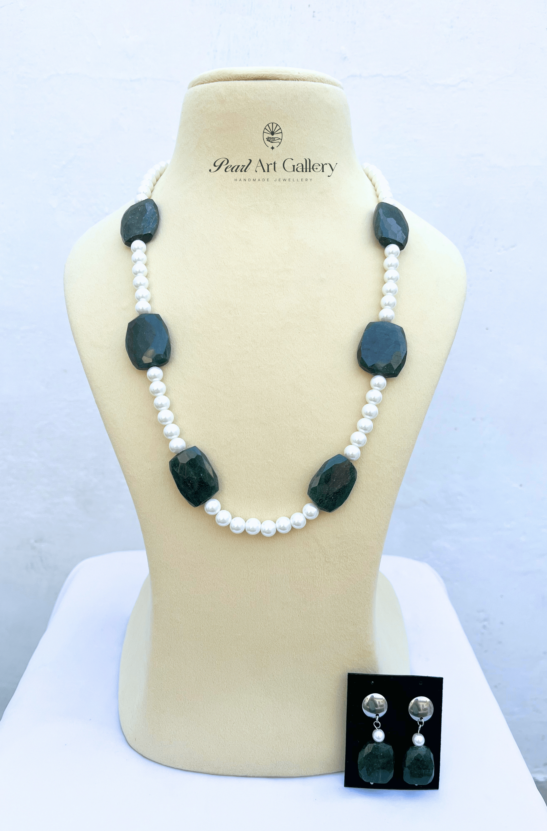 Pearl Necklace Set with Green Jade – Princess Length