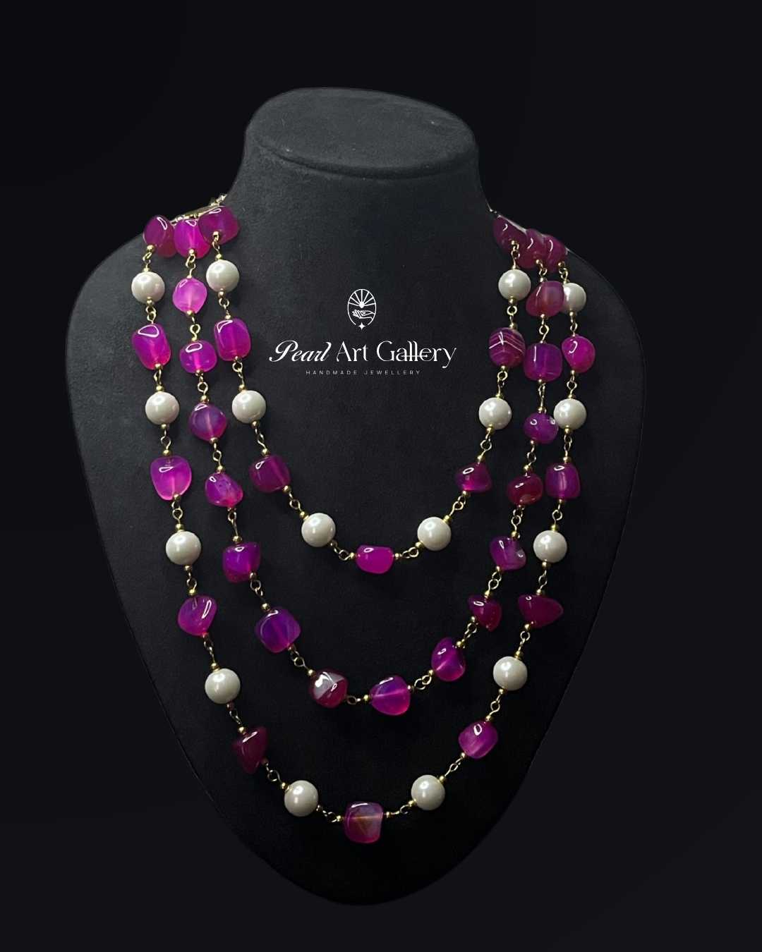 Layered Fusion Choker Collection