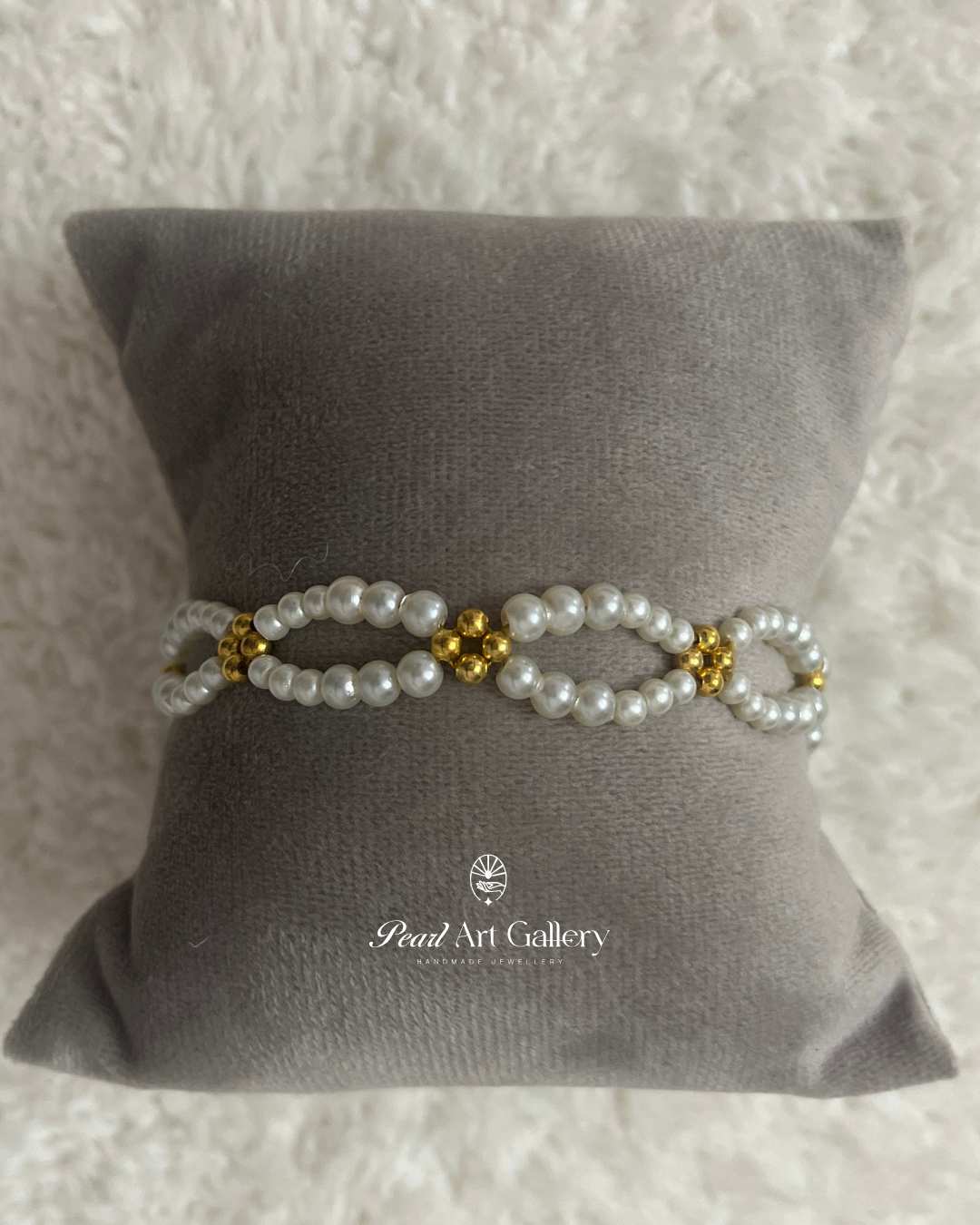 Royal Loop Pearl Rakhi – Chain Style with Gold Accents