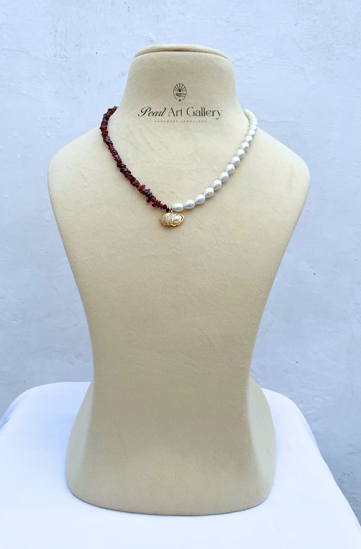Pearl Drop Choker Necklace with Maroon Stone Chips